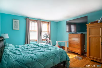 398 Elm Street, Windsor Locks, CT 06096 - Photo 9