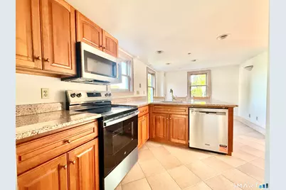 96 Fitch Avenue, Darien, CT 06820 - Photo 21