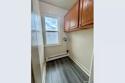128 Dwight Street, New Britain, CT 06051 - Photo 9