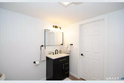 3 Pattagansett Court, East Lyme, CT 06333 - Photo 25