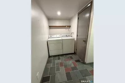 86 Austin Street, New Britain, CT 06051 - Photo 13
