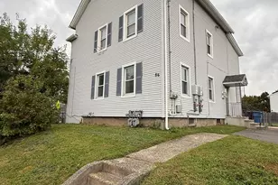 86 Austin St, New Britain, CT 06051 - Photo 1