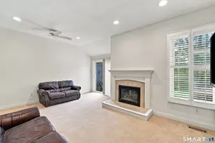 18 Metacomet Dr, Meriden, CT 06450 - Photo 3