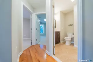 9 Englewood Ave, West Hartford, CT 06110 - Photo 15