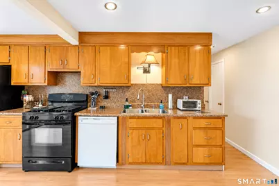 3 Suffolk Street, Waterbury, CT 06704 - Photo 3
