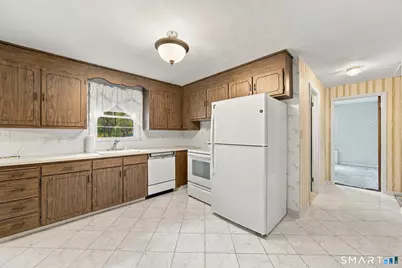 14 Barn Hill Road, Bloomfield, CT 06002 - Photo 9
