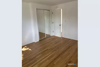 980 Shippan Avenue #2nd fl apt (L), Stamford, CT 06902 - Photo 5
