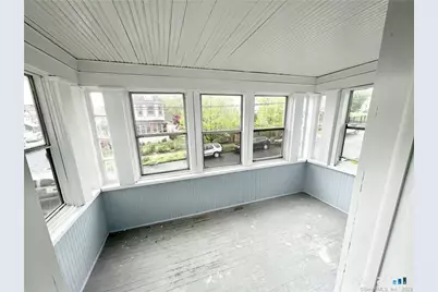 173 Coleman Street #2nd fl, Bridgeport, CT 06604 - Photo 9