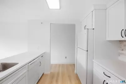 3250 Fairfield Avenue #224, Bridgeport, CT 06605 - Photo 7