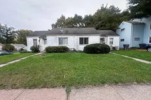 130 Lebanon St, Hartford, CT 06112 - Photo 1