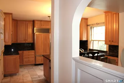 22 Sunnyledge Street, New Britain, CT 06052 - Photo 9