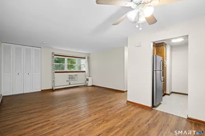 Thompson Road #2B, Manchester, CT 06040 - Photo 5