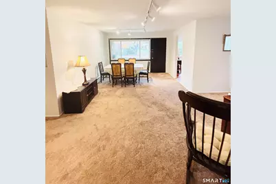 65 West Westridge Road West #E12, New London, CT 06320 - Photo 5