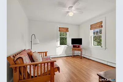 300 Lake Avenue, Bridgeport, CT 06605 - Photo 23