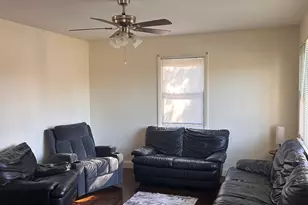77 John St, East Haven, CT 06513 - Photo 9
