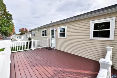 102 Harding Street, Wethersfield, CT 06109 - Photo 25