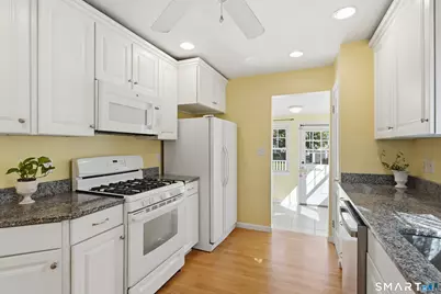 45 Dorrance Street, Hamden, CT 06518 - Photo 23