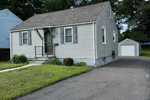 56 Allen St, Windsor, CT 06095 - Photo 1