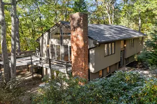 34 Dorethy Rd, Redding, CT 06896 - Photo 1