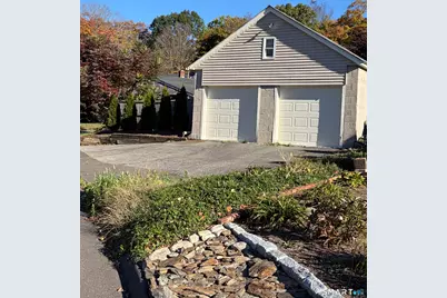 90 Grove Avenue, Derby, CT 06418 - Photo 29