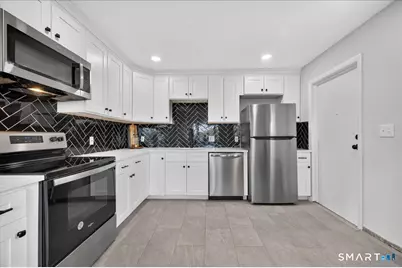 48 Dell Avenue, New London, CT 06320 - Photo 9