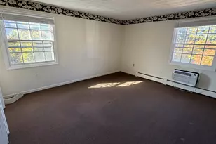 1214 Middle Turnpike W, Manchester, CT 06040 - Photo 11