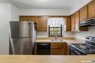 116 Aspetuck Village #116, New Milford, CT 06776 - Photo 17