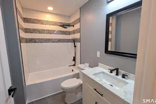 544 Wintergreen Ave, Hamden, CT 06514 - Photo 11