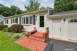 12 Cedarwood Ln, Shelton, CT 06484 - Photo 3