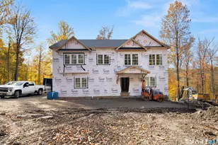 19 Juniper Dr, New Milford, CT 06776 - Photo 1