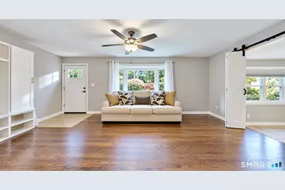 15 Whitwell Street, Milford, CT 06461 - Photo 9