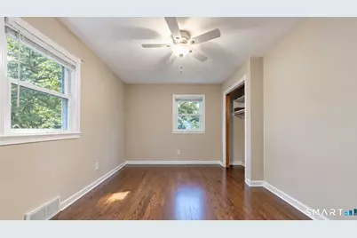 15 Whitwell Street, Milford, CT 06461 - Photo 17