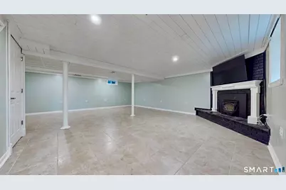 15 Whitwell Street, Milford, CT 06461 - Photo 21