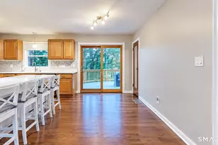 15 Whitwell St, Milford, CT 06461 - Photo 7