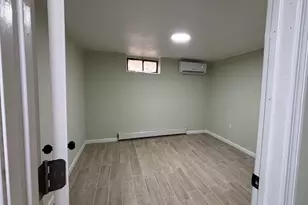 59 Rockville St, Hartford, CT 06112 - Photo 5