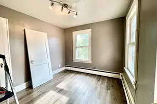 304 Queen St, Bristol, CT 06010 - Photo 23