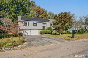6 Cross Dr, Waterford, CT 06385 - Photo 1