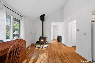4 Carol Street, Danbury, CT 06810 - Photo 9