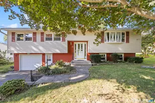 60 Linda Ct, Naugatuck, CT 06770 - Photo 1