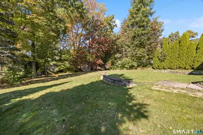 60 Linda Court, Naugatuck, CT 06770 - Photo 37