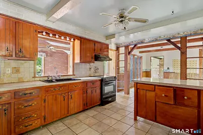 1746 Huntington Road, Stratford, CT 06614 - Photo 15