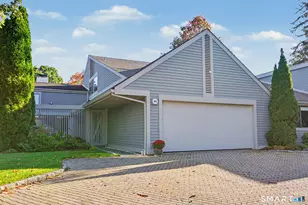 313 Harvest Cmns, Westport, CT 06880 - Photo 1