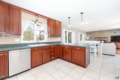 221 New London Road, Colchester, CT 06415 - Photo 5