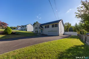 469 Bradley St, East Haven, CT 06512 - Photo 3