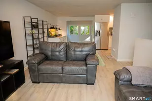43 Austin Ave, East Haven, CT 06512 - Photo 5