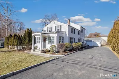 12 Sunset Avenue, Trumbull, CT 06611 - Photo 3