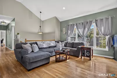 35 Woodbridge Avenue, Ansonia, CT 06401 - Photo 13