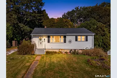 6 Hilltop Terrace, Waterford, CT 06385 - Photo 1