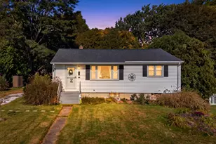 6 Hilltop Terrace, Waterford, CT 06385 - Photo 1
