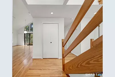 30 Avonside Knolls, Avon, CT 06001 - Photo 5